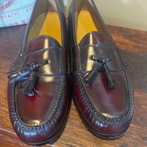 Men’s Cole Hann Tassle Loafer Burgandy